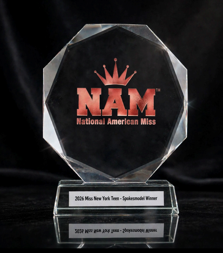 NAM crystal trophy — Spokesmodel Winner
